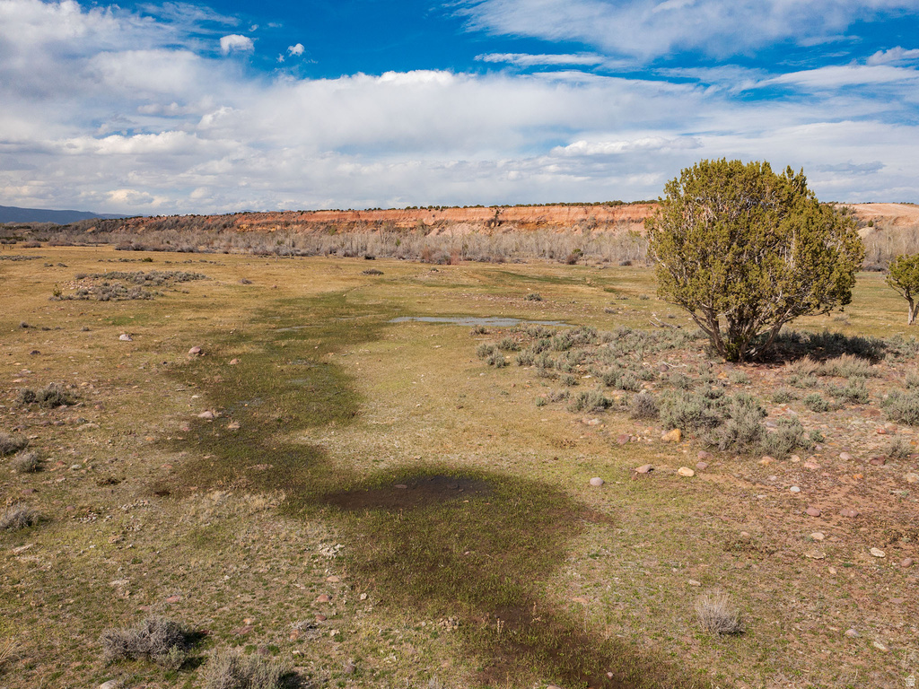 17464 W 3750 N Altamont, UT 84001