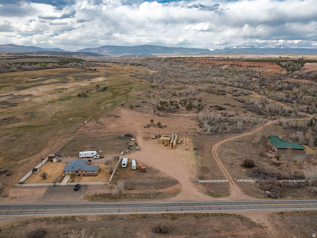 17464 W 3750 N Altamont, UT 84001