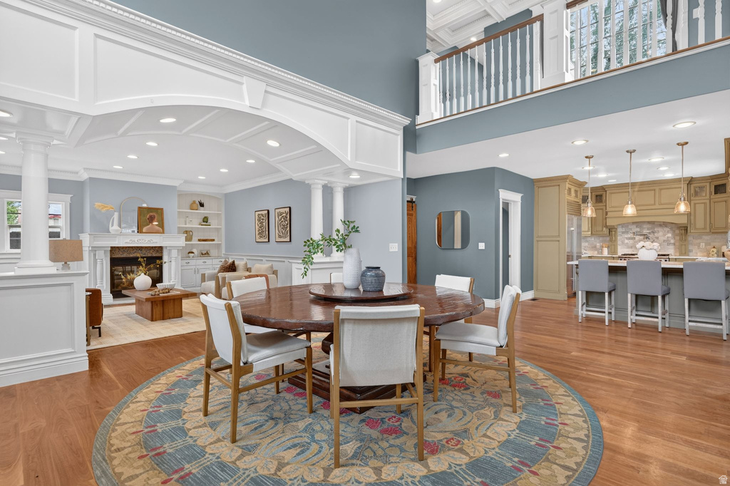 5088 S WANDER LN Holladay, UT 84117