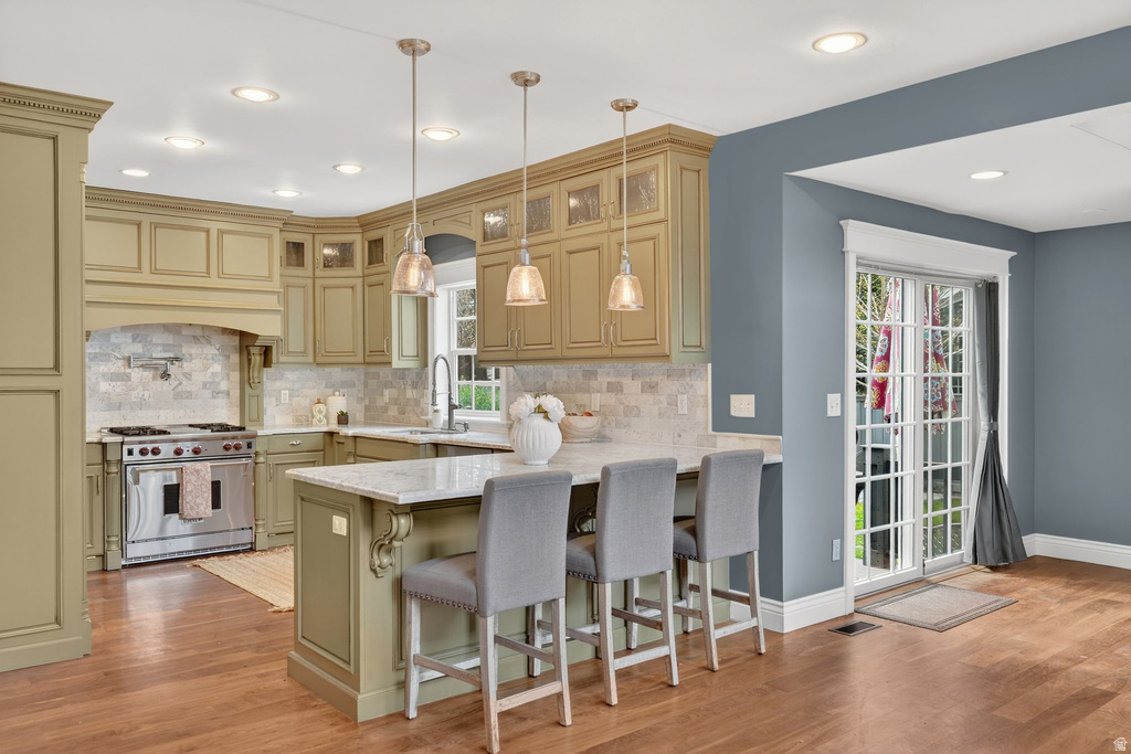 5088 S WANDER LN Holladay, UT 84117