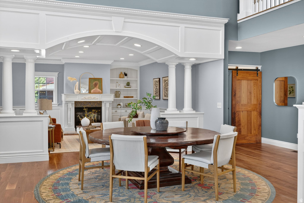 5088 S WANDER LN Holladay, UT 84117