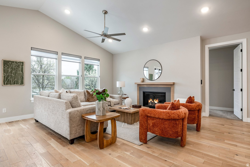 1670 E HOPKINS LN Salt Lake City, UT 84108