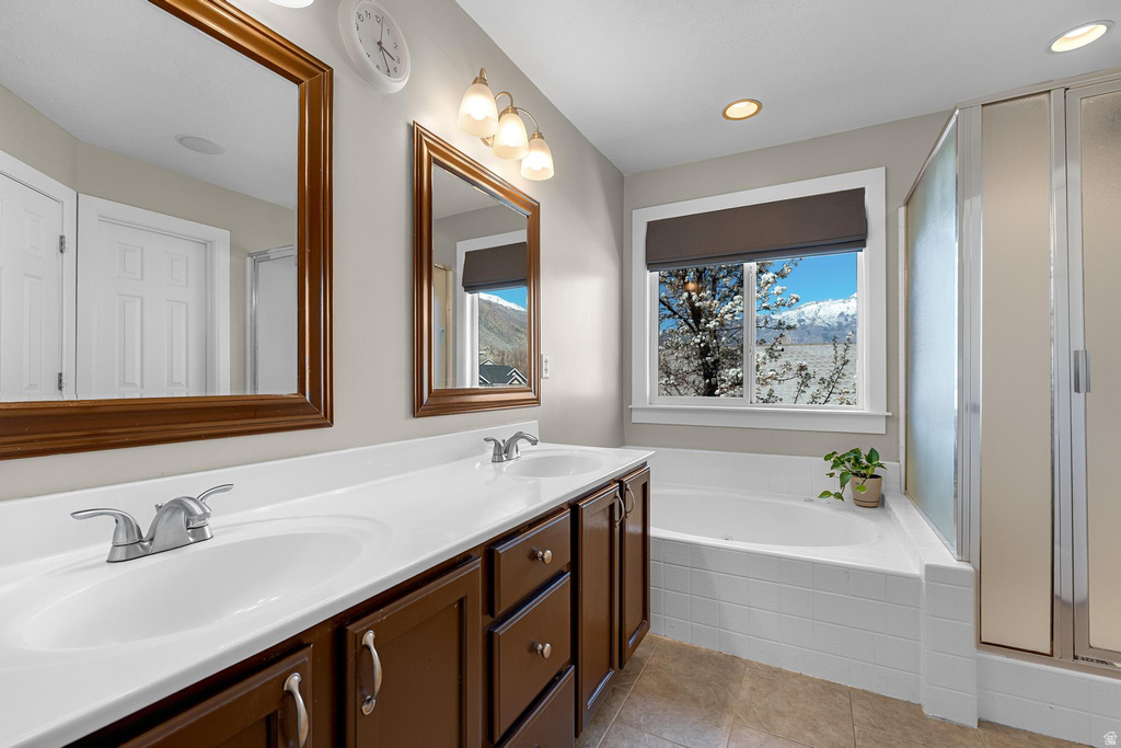 10294 N CARRIAGE LN Cedar Hills, UT 84062