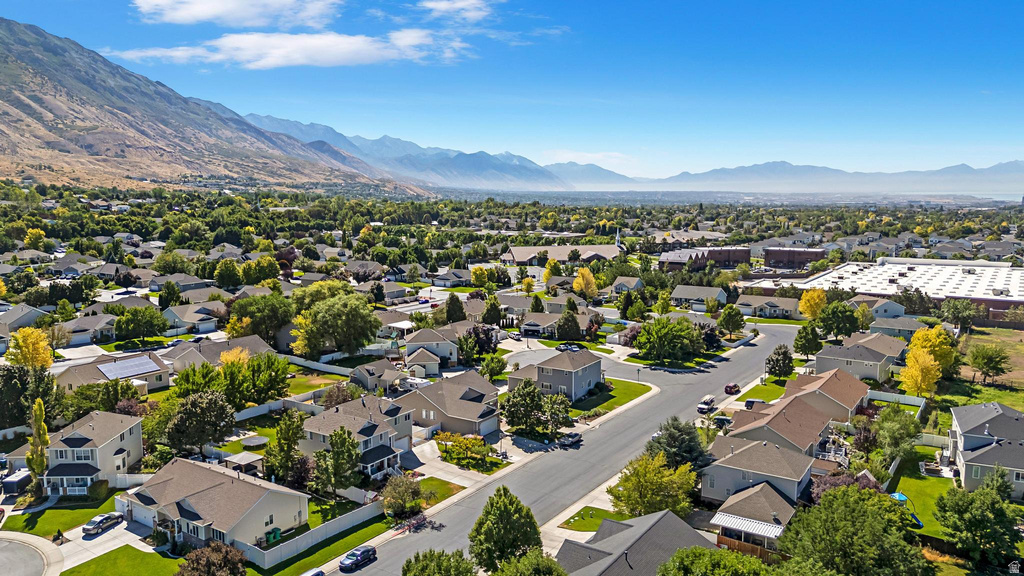 10294 N CARRIAGE LN Cedar Hills, UT 84062