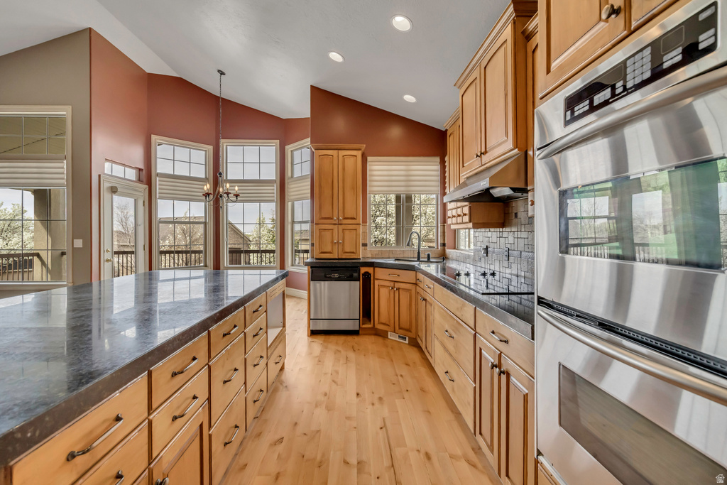 1653 E PEAR ORCHARD CT Draper, UT 84020