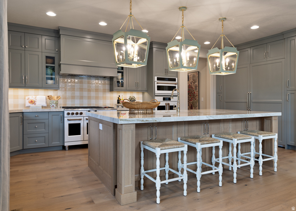 298 W 3100 N Pleasant View, UT 84414