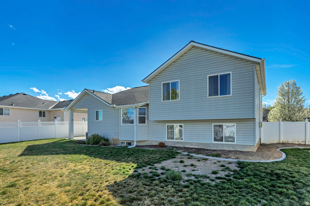 9639 S SKYE PARK RD South Jordan, UT 84009