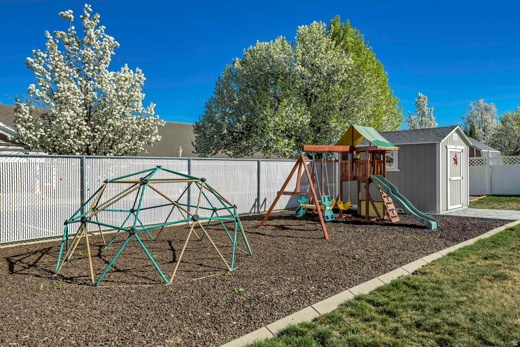 9639 S SKYE PARK RD South Jordan, UT 84009