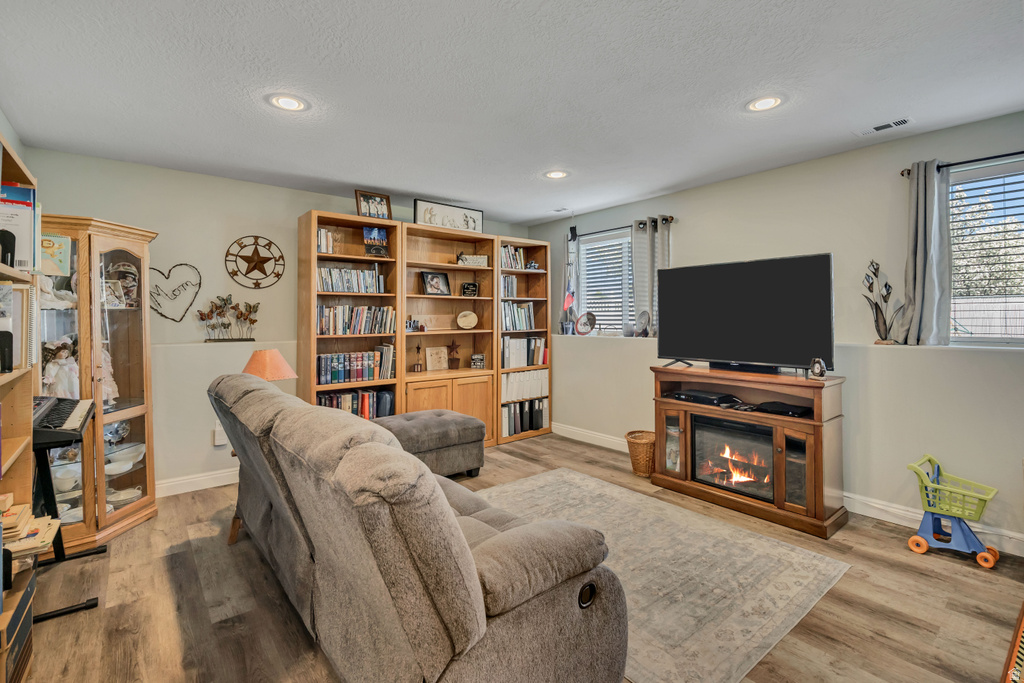 9639 S SKYE PARK RD South Jordan, UT 84009