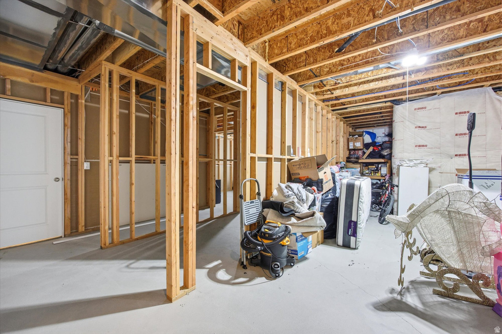 7513 S 5810 W West Jordan, UT 84081