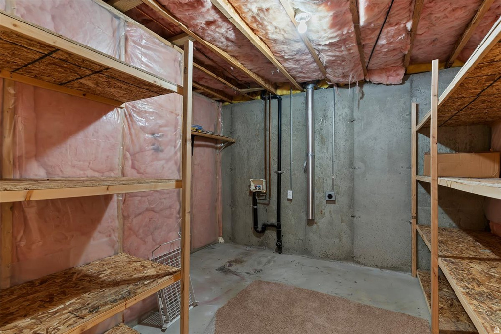 1857 W 2575 S Syracuse, UT 84075