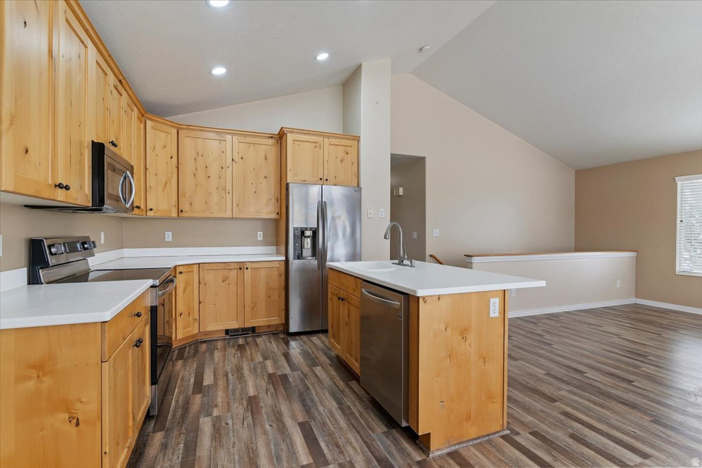 1857 W 2575 S Syracuse, UT 84075