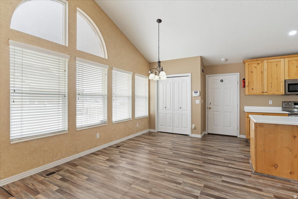 1857 W 2575 S Syracuse, UT 84075