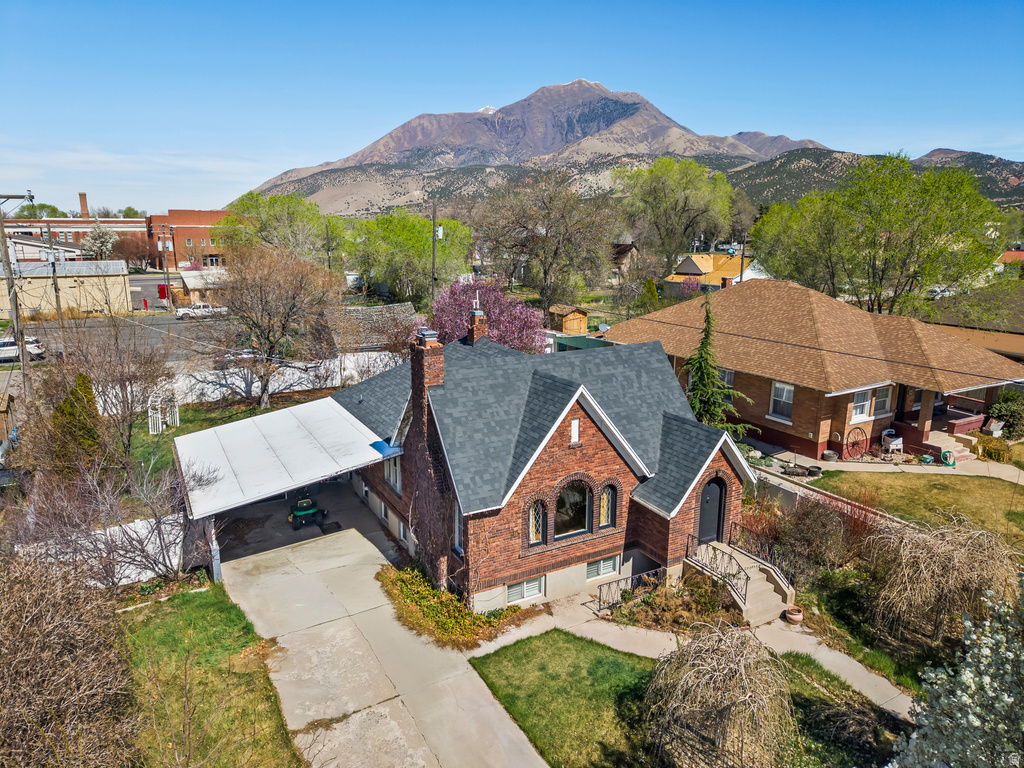 47 E CENTER ST Nephi, UT 84648
