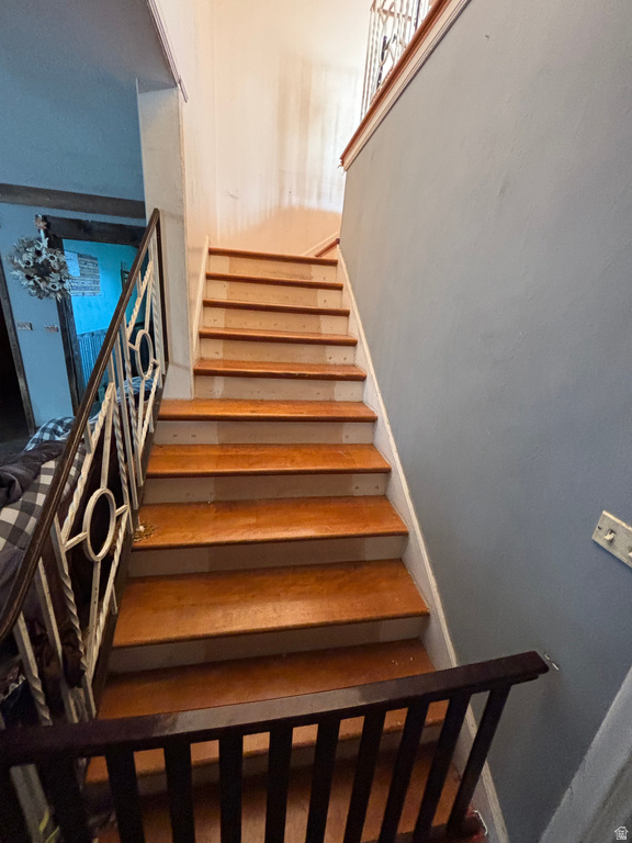 102 S MAIN ST Paris, ID 83261