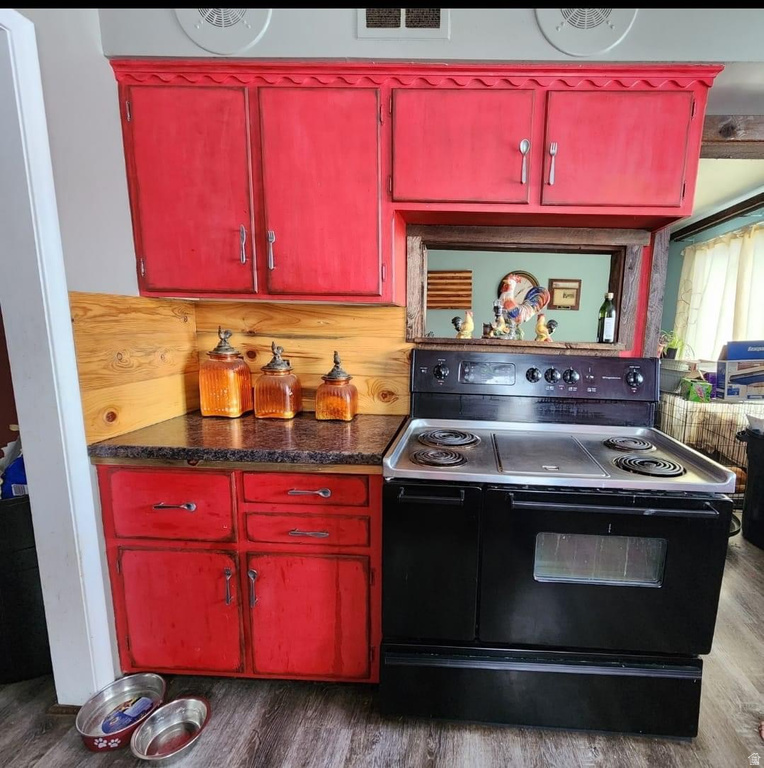 102 S MAIN ST Paris, ID 83261