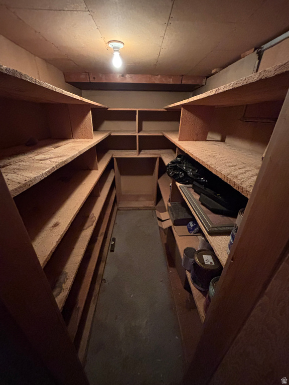 102 S MAIN ST Paris, ID 83261