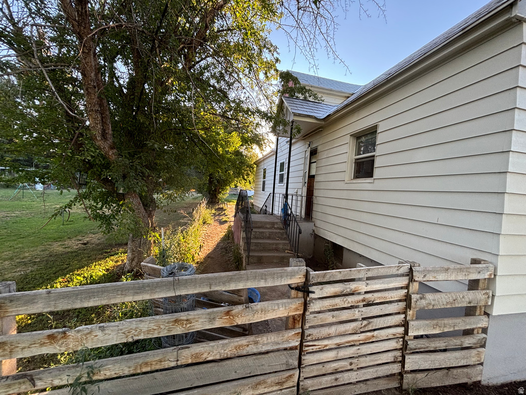 102 S MAIN ST Paris, ID 83261