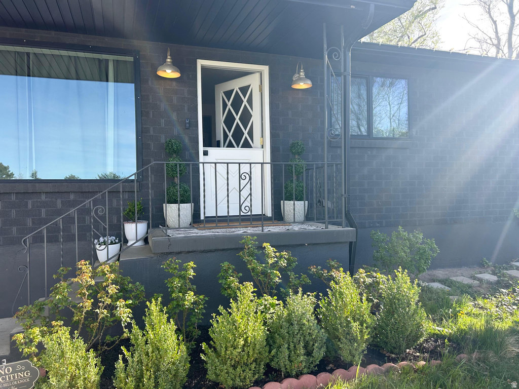 2873 E PAMELA DR Cottonwood Heights, UT 84121