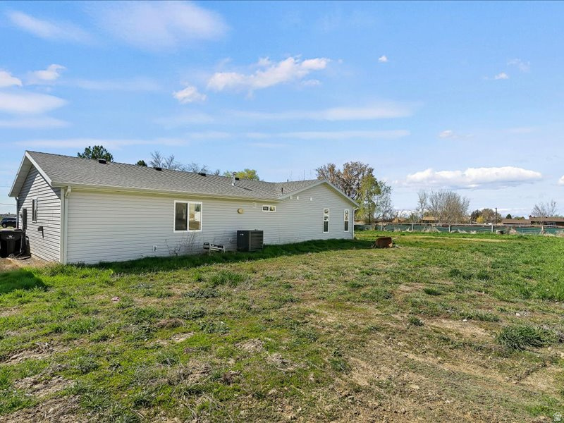 2228 W 300 N West Point, UT 84015