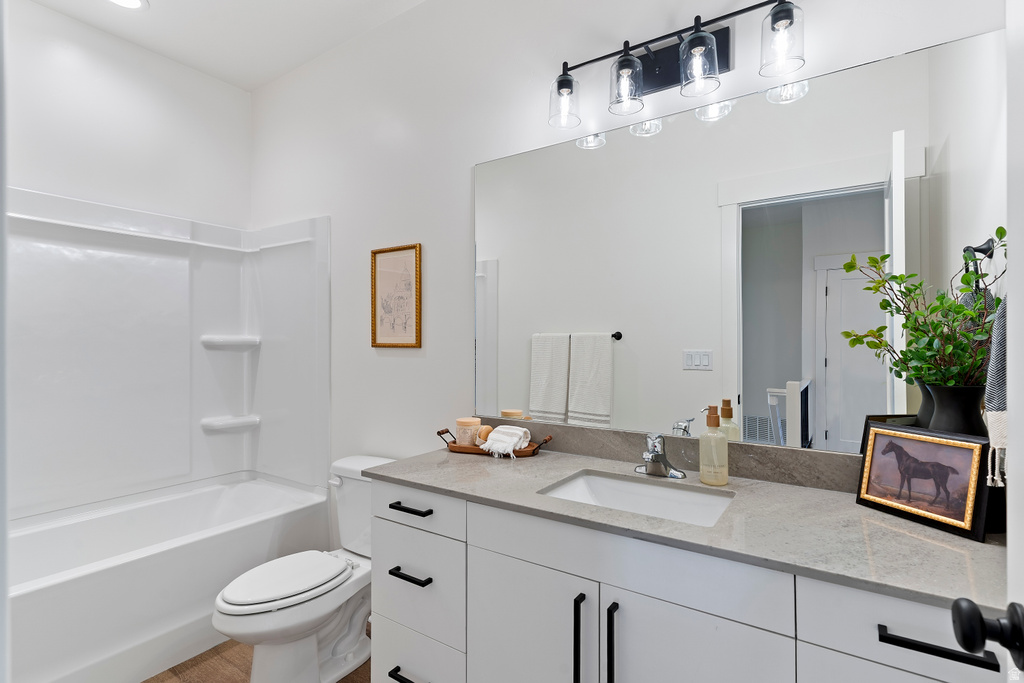 4362 W 1825 N #106 West Point, UT 84015
