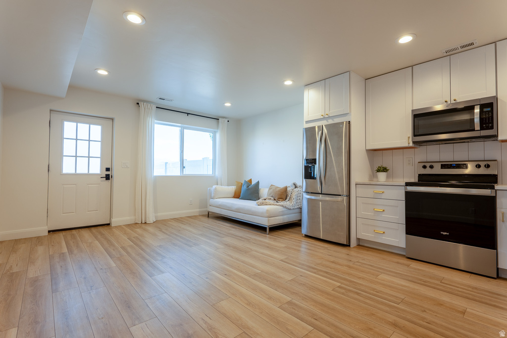 1079 W RIDGESIDE CT South Jordan, UT 84095