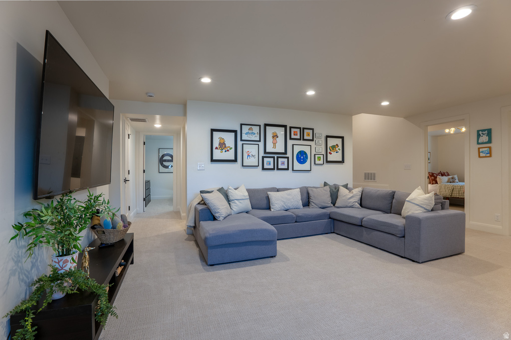 1079 W RIDGESIDE CT South Jordan, UT 84095