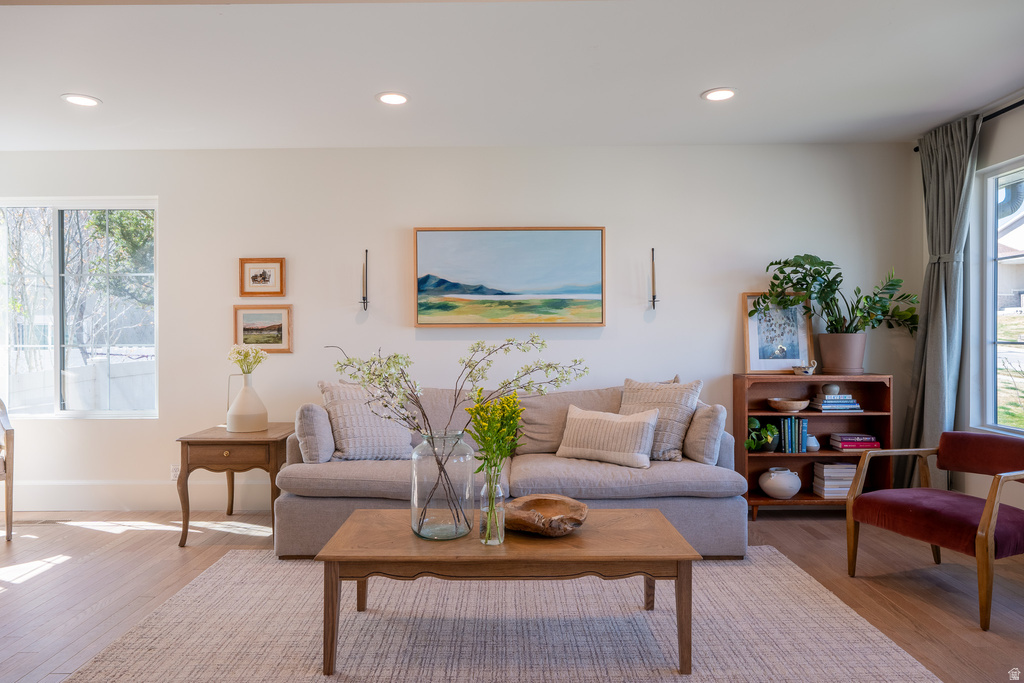 1079 W RIDGESIDE CT South Jordan, UT 84095