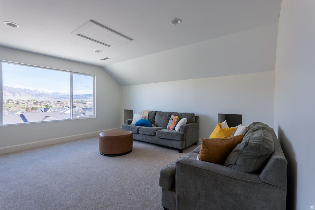 1079 W RIDGESIDE CT South Jordan, UT 84095