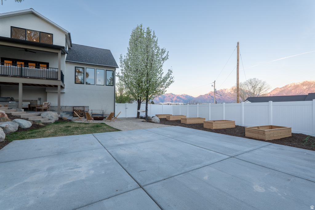 1079 W RIDGESIDE CT South Jordan, UT 84095