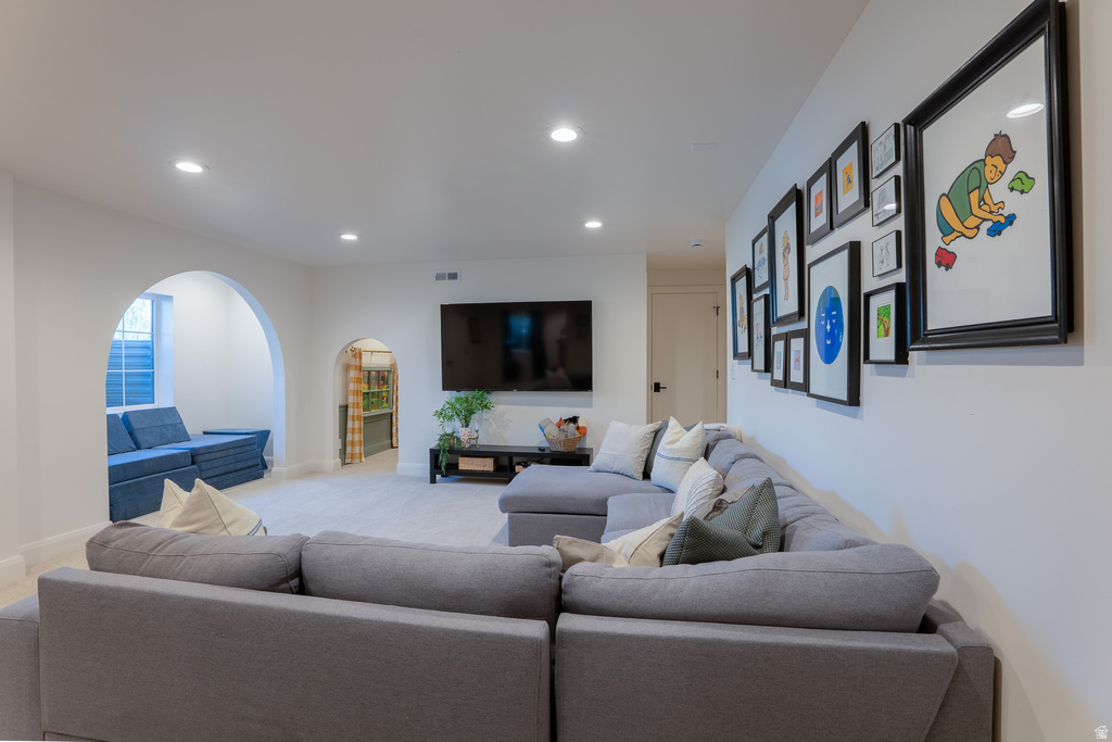 1079 W RIDGESIDE CT South Jordan, UT 84095