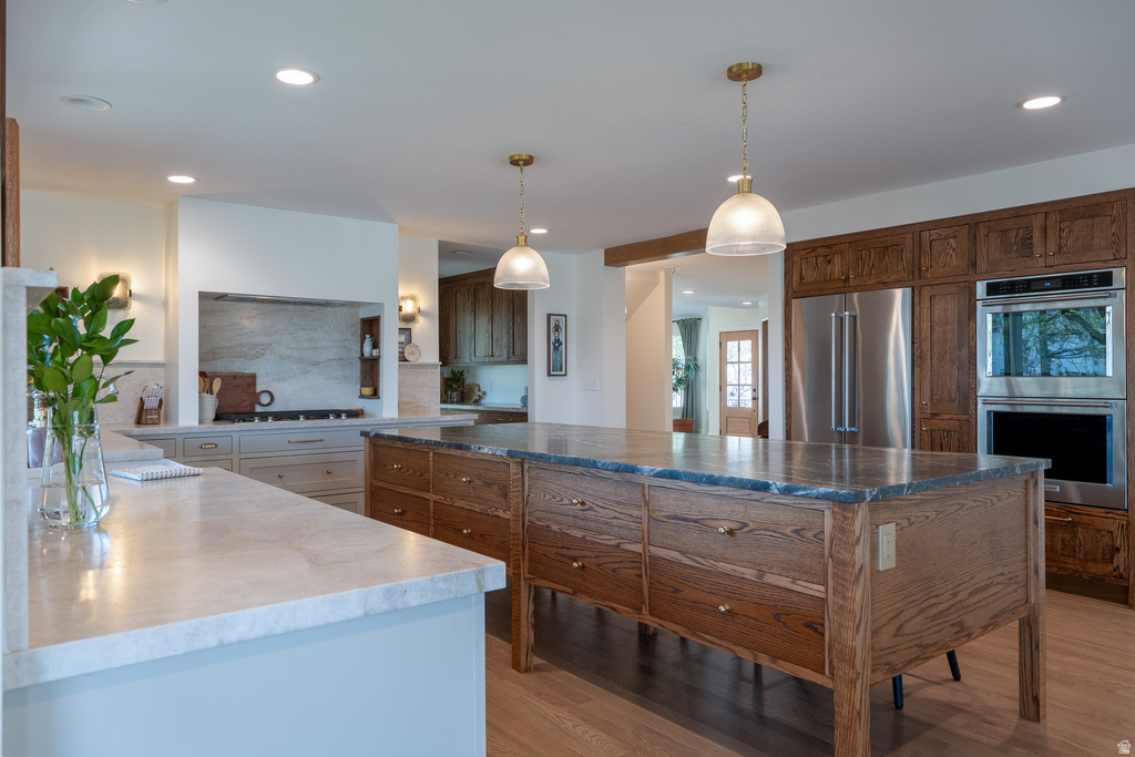 1079 W RIDGESIDE CT South Jordan, UT 84095