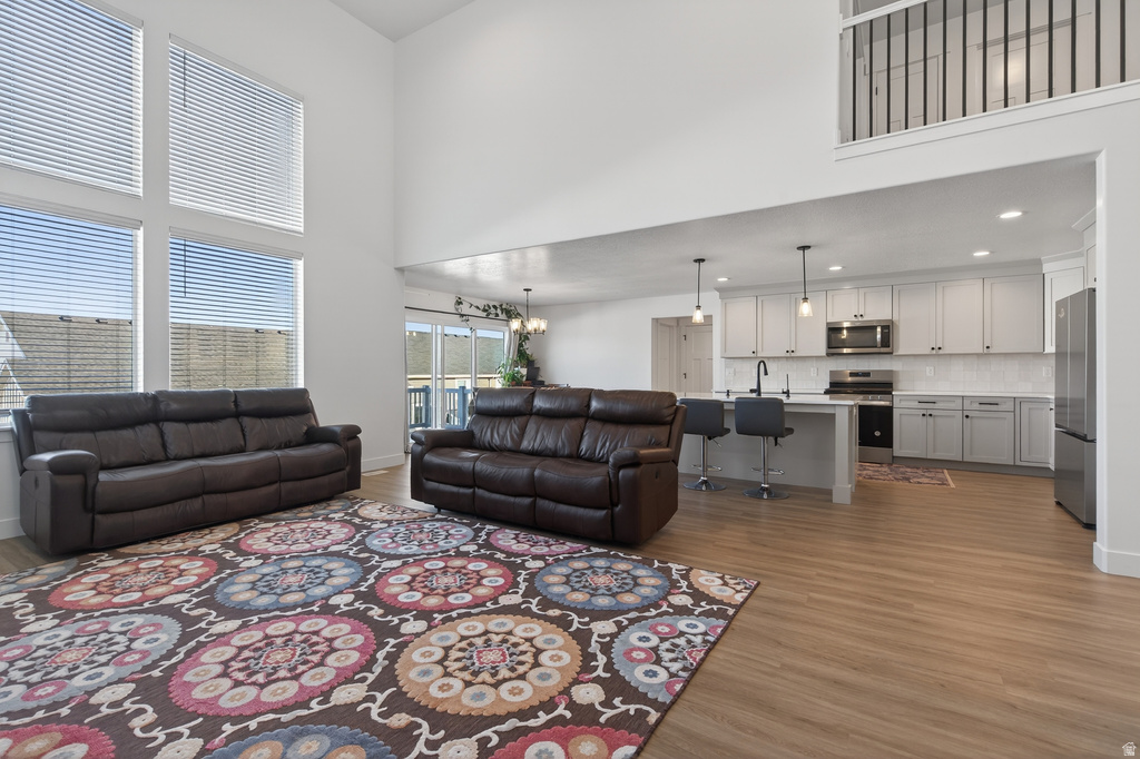 2904 N VERVAIN LN Saratoga Springs, UT 84045