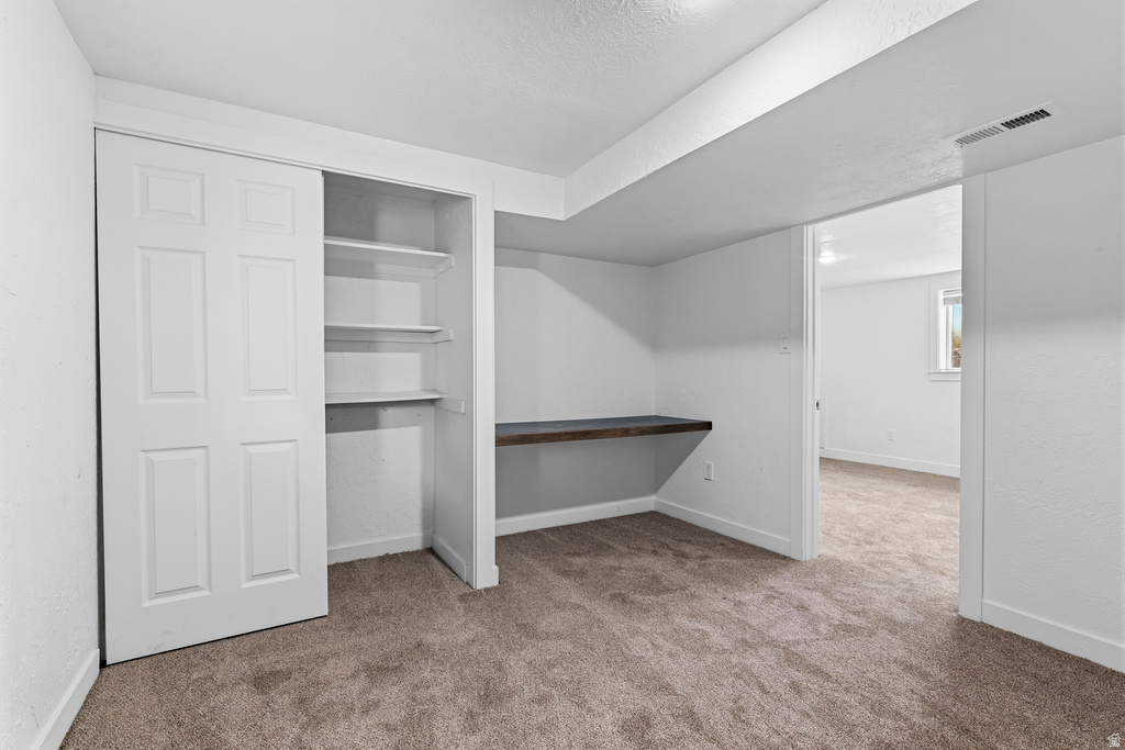 2049 W HEWS PL Taylorsville, UT 84118