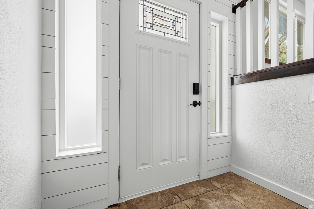 2049 W HEWS PL Taylorsville, UT 84118