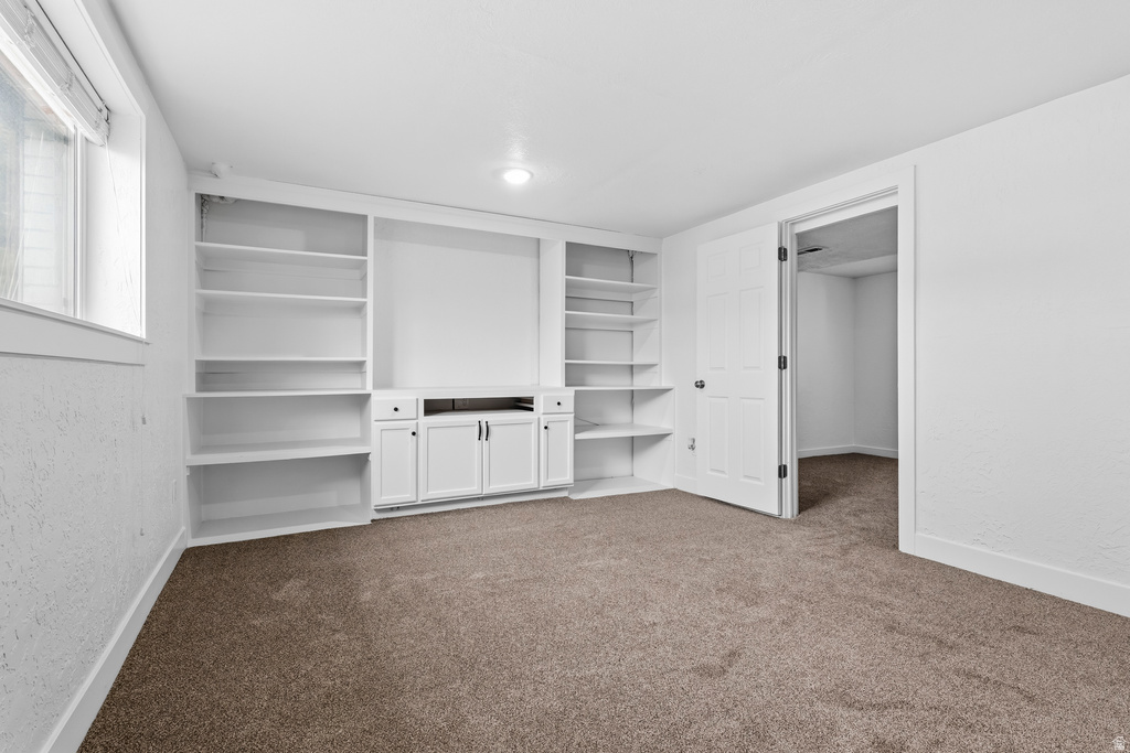 2049 W HEWS PL Taylorsville, UT 84118