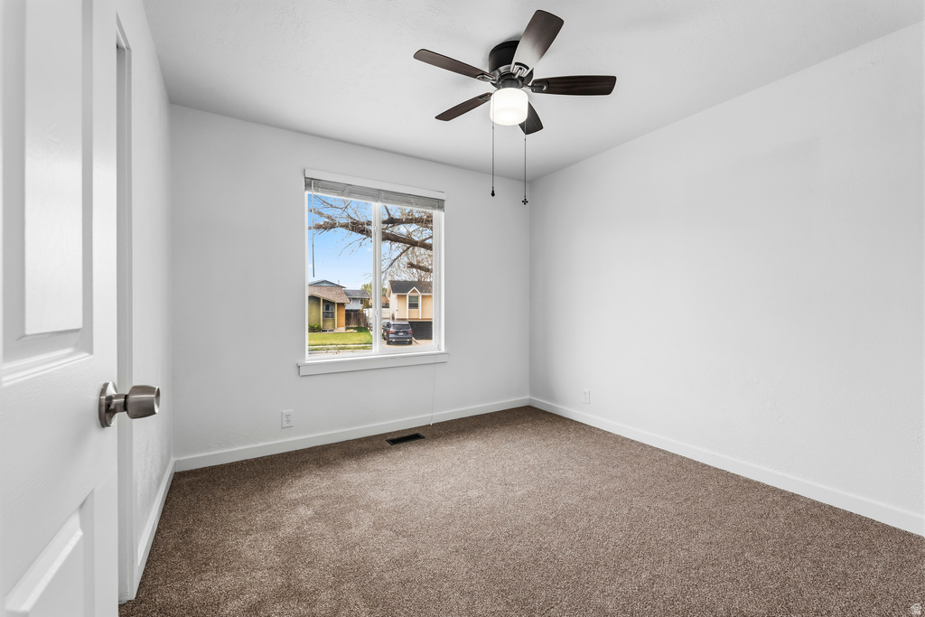 2049 W HEWS PL Taylorsville, UT 84118