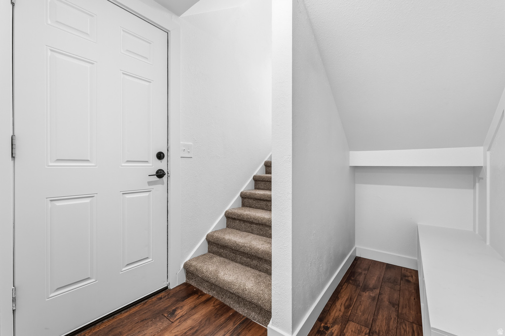 2049 W HEWS PL Taylorsville, UT 84118