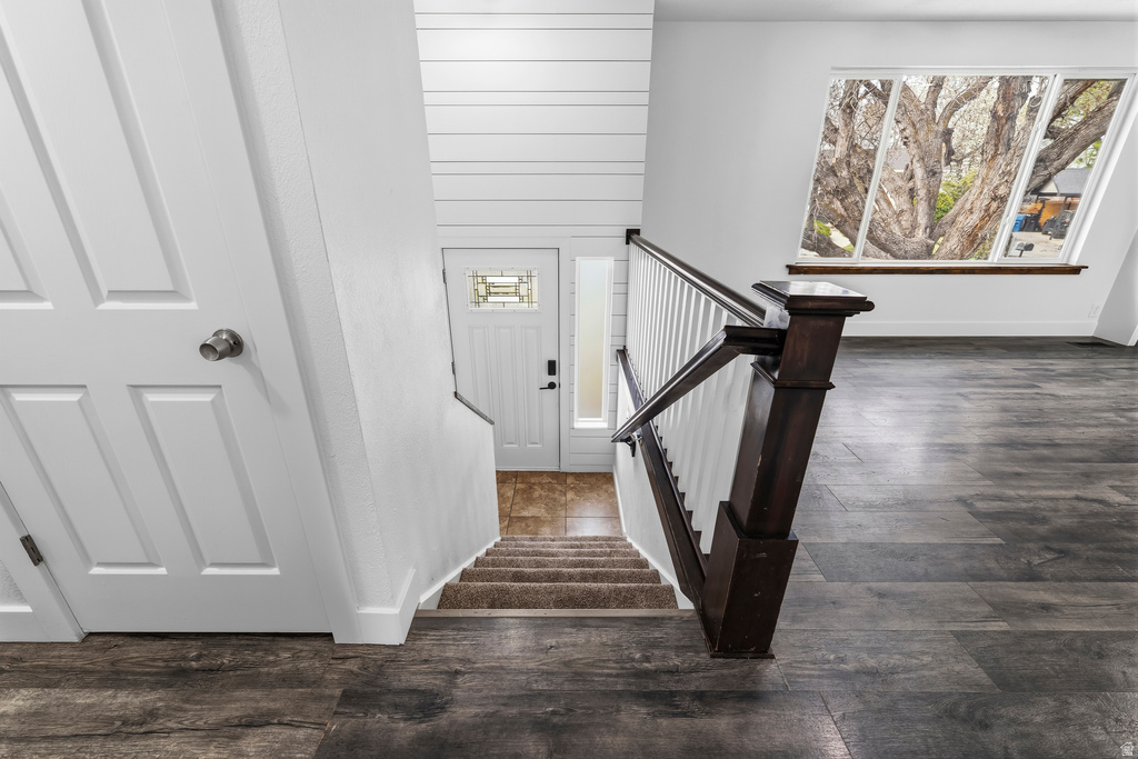 2049 W HEWS PL Taylorsville, UT 84118