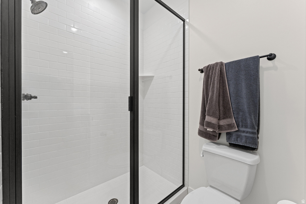 11326 S LAKE RUN RD South Jordan, UT 84009