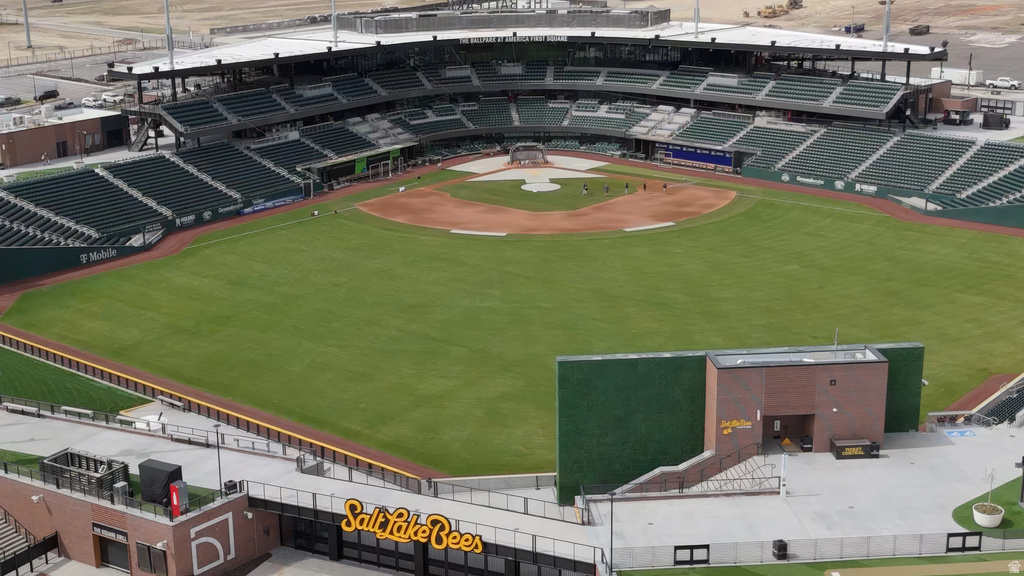 11326 S LAKE RUN RD South Jordan, UT 84009