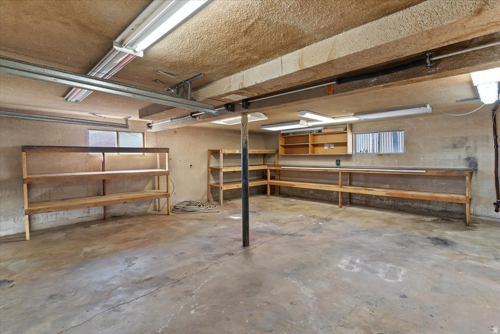 1390 CROSS ST Ogden, UT 84404