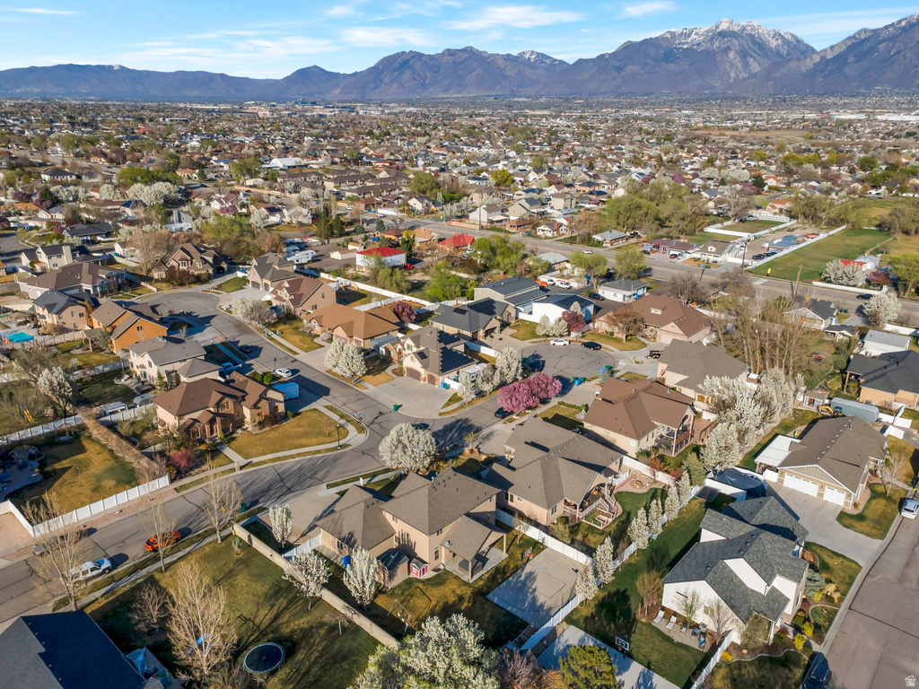 1817 W MASON DR Riverton, UT 84065