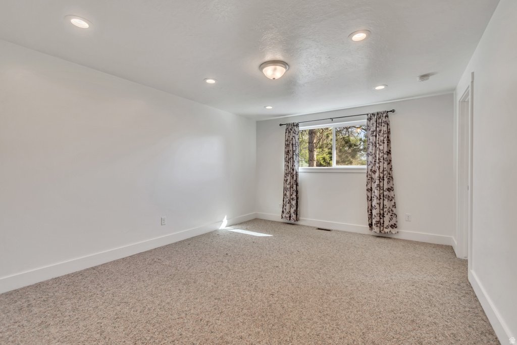 918 E LAZON DR Sandy, UT 84094