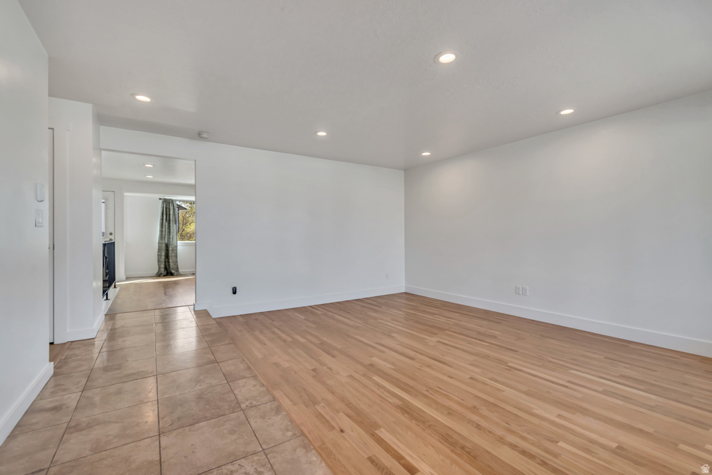 918 E LAZON DR Sandy, UT 84094