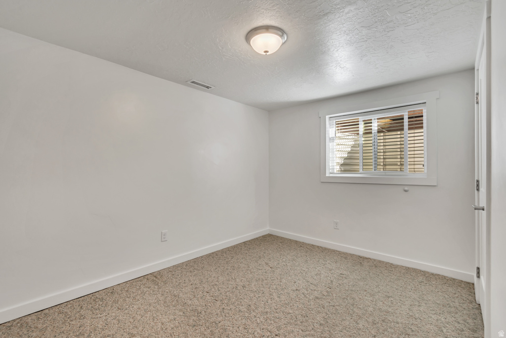 918 E LAZON DR Sandy, UT 84094