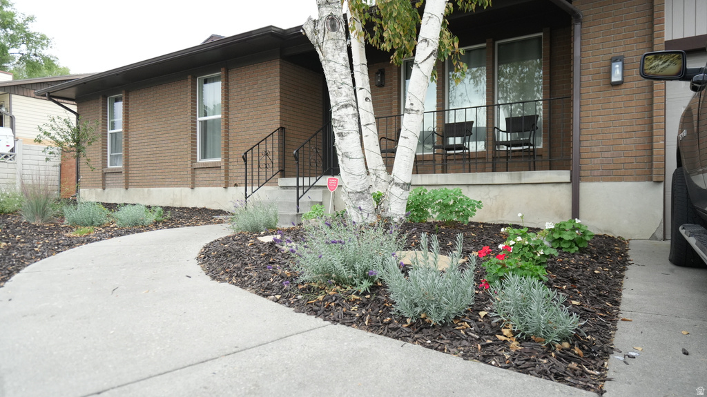 918 E LAZON DR Sandy, UT 84094