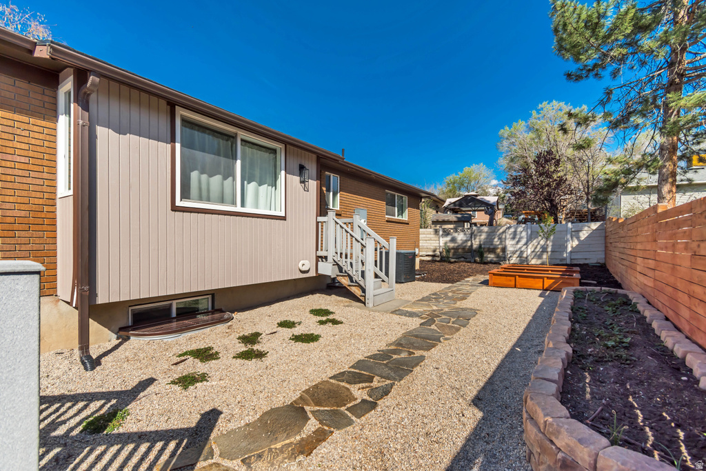 918 E LAZON DR Sandy, UT 84094