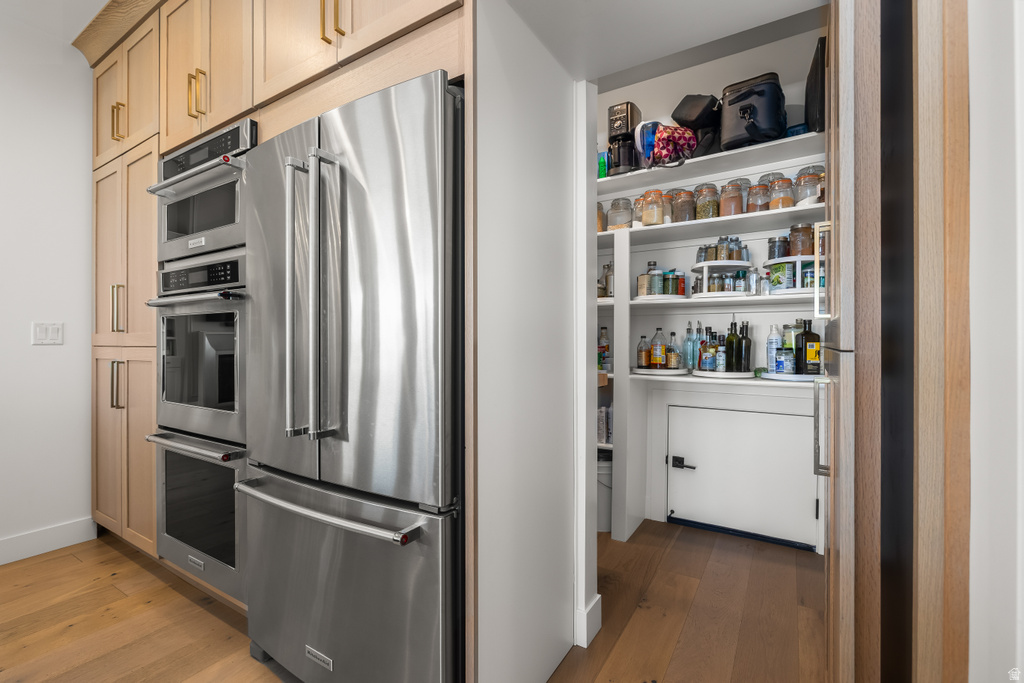 194 W MEADOW LARK LN Elk Ridge, UT 84651