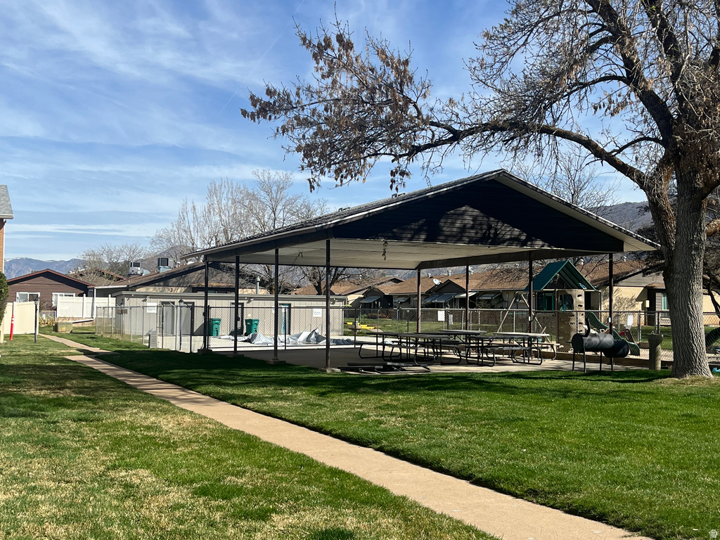 5518 S 875 E South Ogden, UT 84405